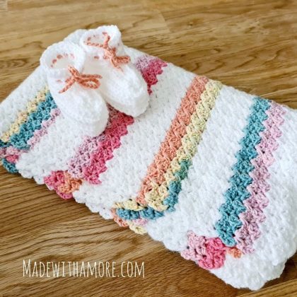 Kuscheldecke & Babyschühchen